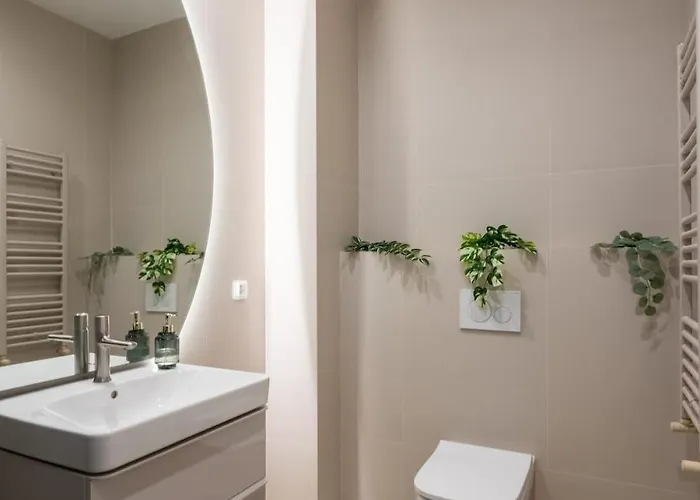 Appartamento Caffe Luxury King Bed Entire Apartment, Underground Parking Near Promenada Bussiness Center