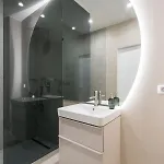 Caffe Luxury King Bed Entire Apartment, Underground Parking Near Promenada Bussiness Center Bucharest