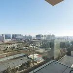 Caffe Luxury King Bed Entire Apartment, Underground Parking Near Promenada Bussiness Center Apartment Bucharest