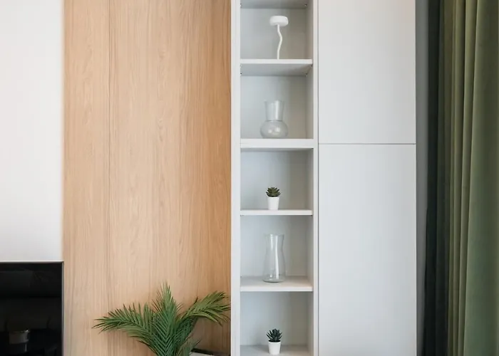 Caffe Luxury King Bed Entire Apartment, Underground Parking Near Promenada Bussiness Center Bukarest